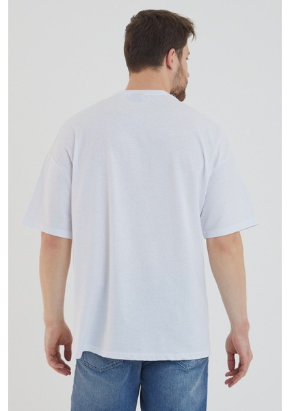 Beyaz Oversize T-Shirt fırsatları