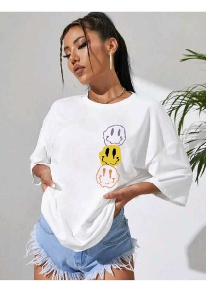 Üç Surat Baskılı T-Shirt