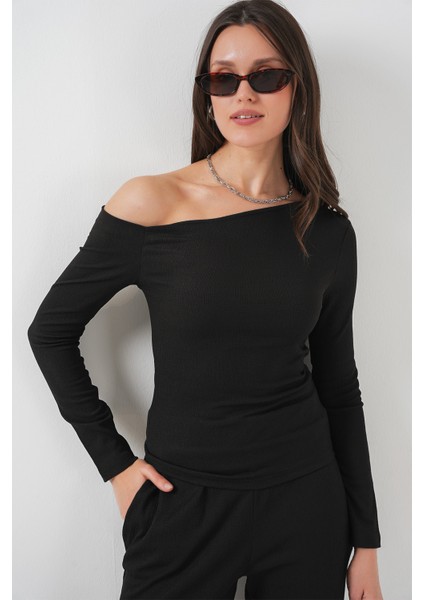 6708 Düşük Omuz Alt Üst Takım - Siyah fiyatları