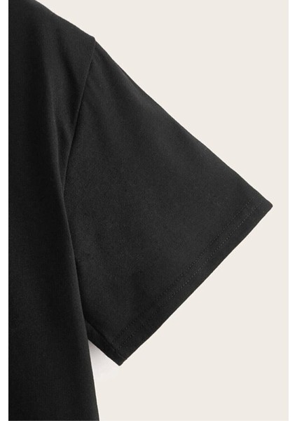 Kadın Relax Baskılı Siyah Crop Tişört modelleri