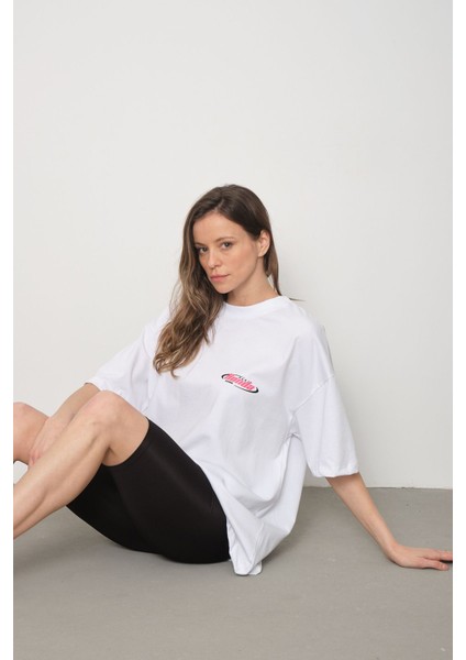 Suki Bullet Skyline S2000 Sırt Baskılı Couple Oversize Tişört Beyaz fırsatları