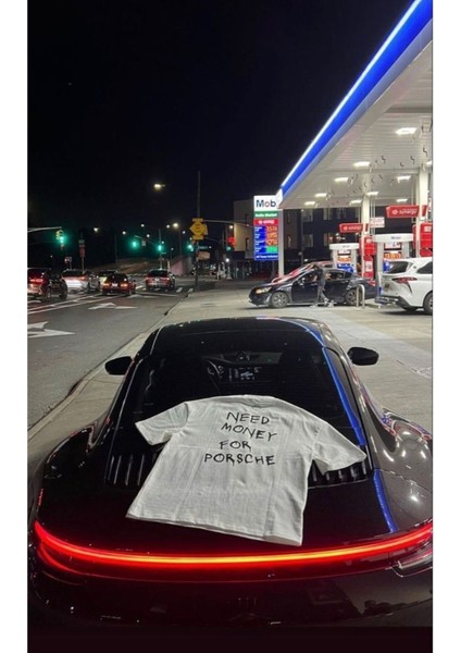 Need Money For Porsche Baskılı Oversize T-Shirt
