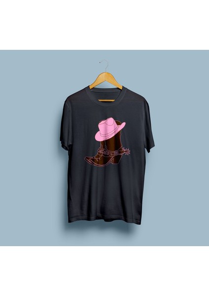 Oversize Cowgirl Boots Tasarım Unisex T-Shirt
