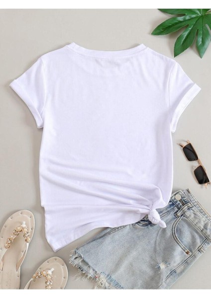 Minimal Baskılı Oversize Bisiklet Yaka T-Shirt Beyaz fırsatları