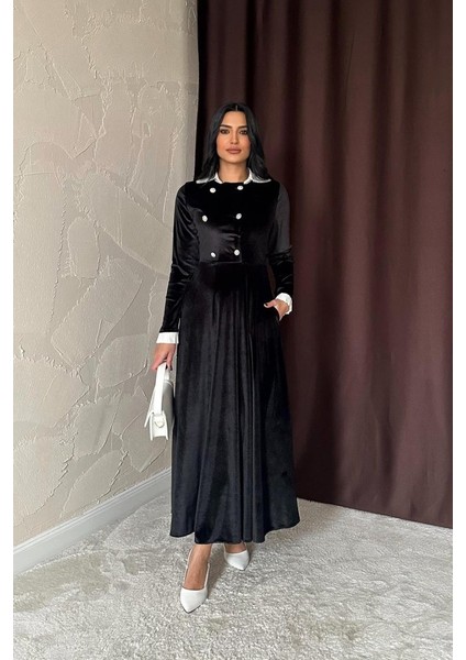 Siyah Yakası Taşlı Garnili Kadife Elbise