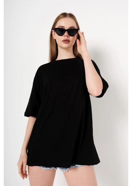 Siyah Kısa Kollu Bisiklet Yaka Oversize T-Shirt modelleri