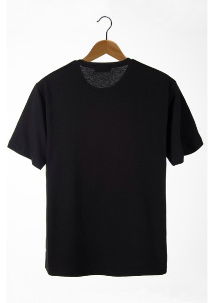 Siyah Önü Anime Baskılı Oversize Pamuklu T-Shirt