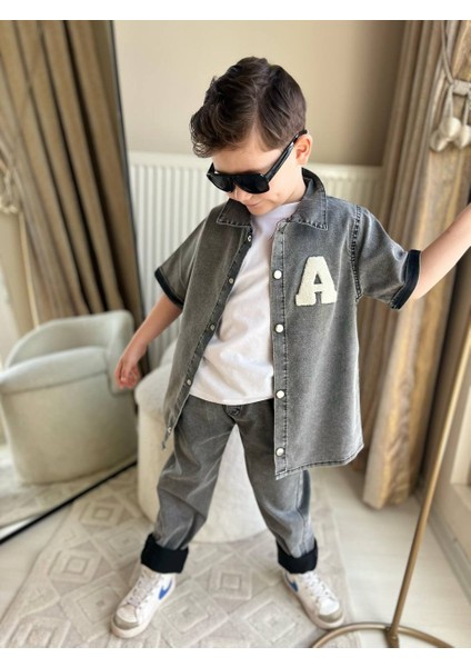 Erkek Çocuk A Nakışlı Tişörtlu Kot Pantolon Kot Gömlekli 3lü Takım fiyatları