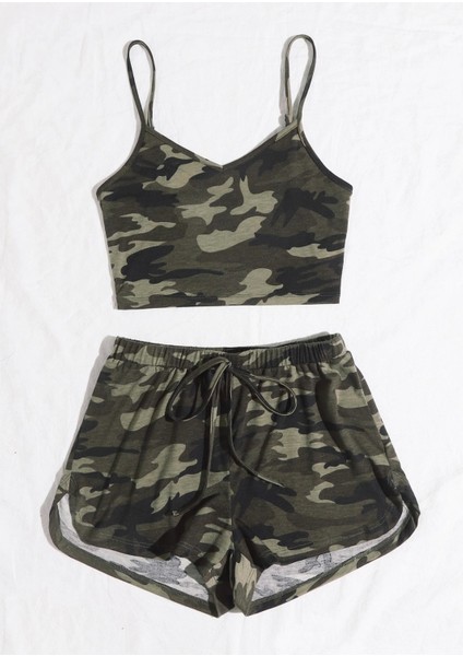 - Kadın Kamuflaj Desenli Askılı Crop Top ve Şortlu Gecelik Takım modelleri