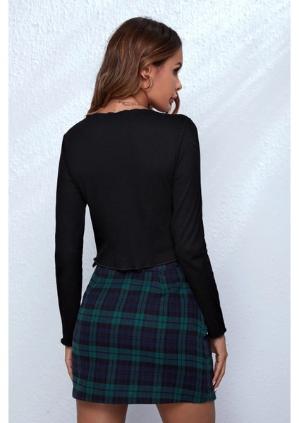 - Kadın Siyah Uzun Kollu Önden Bağlama Detaylı Crop Top Bluz fiyatları