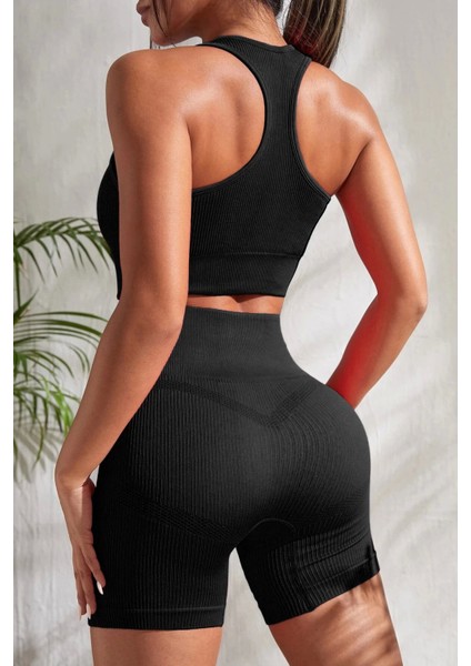 - Kadın Siyah Yüksek Bel Çapraz Sırt Detaylı Şortlu Gecelik Takım indirimleri