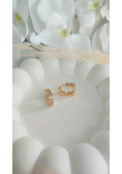 Çelik Kuyumcu Işçiliğinde Zirkon Taşlı Küpe 14 Ayar Kaplama fiyatları