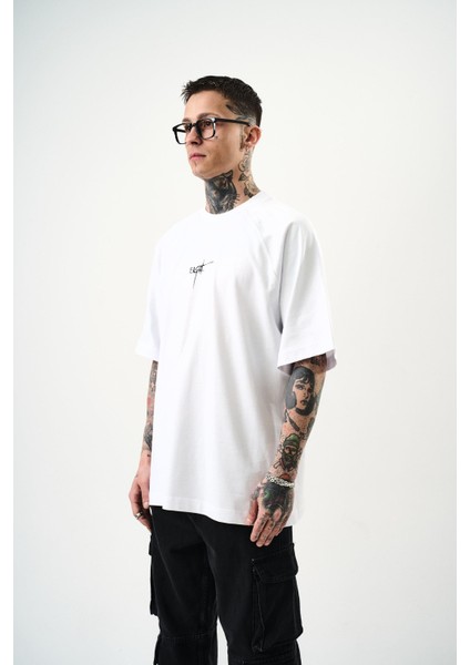 Erkek Eight Baskılı Oversize T-Shirt Beyaz modelleri