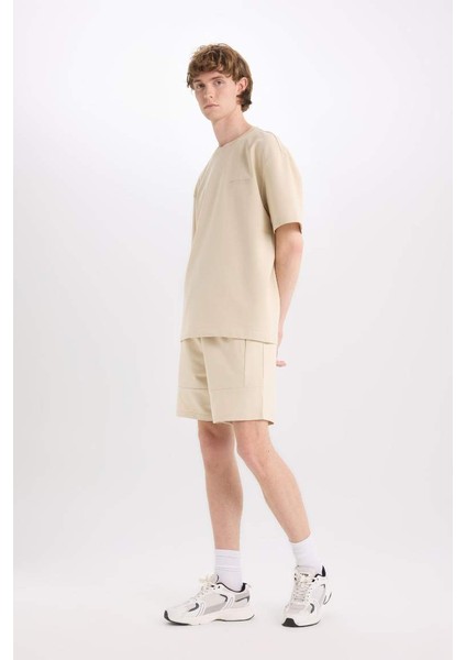 Yeni Sezon Slim Fit Dar Kesim Dar Paça Basic Düz Şort