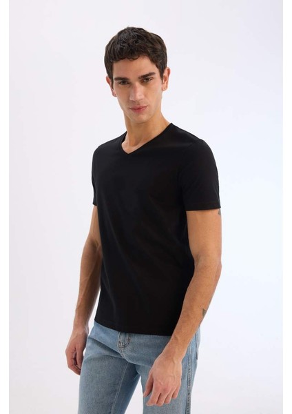 Yeni Sezon %100 Pamuk Slim Fit Dar Kesim V Yaka Basic Düz Kısa Kollu Tişört