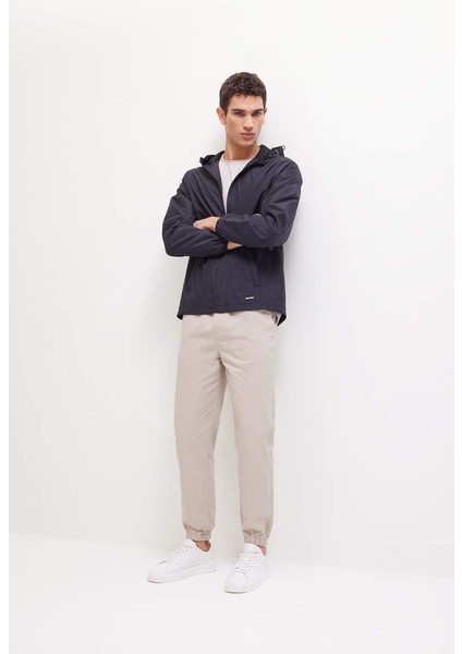 Yeni Sezon Su Itici Çift Taraflı Slim Fit Dar Kesim Kapüşonlu Fermuarlı Mevsimlik Baharlık Mont modelleri