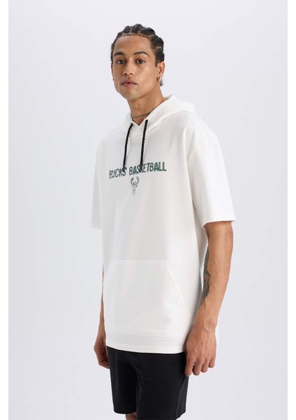 Yeni Sezon Defactofit Nba Milwaukee Bucks Oversize Geniş Kalıp Kapüşonlu Sırt Baskılı Kısa Kollu Tişört fırsatları