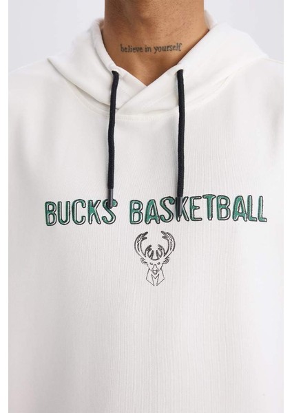 Yeni Sezon Defactofit Nba Milwaukee Bucks Oversize Geniş Kalıp Kapüşonlu Sırt Baskılı Kısa Kollu Tişört indirimleri
