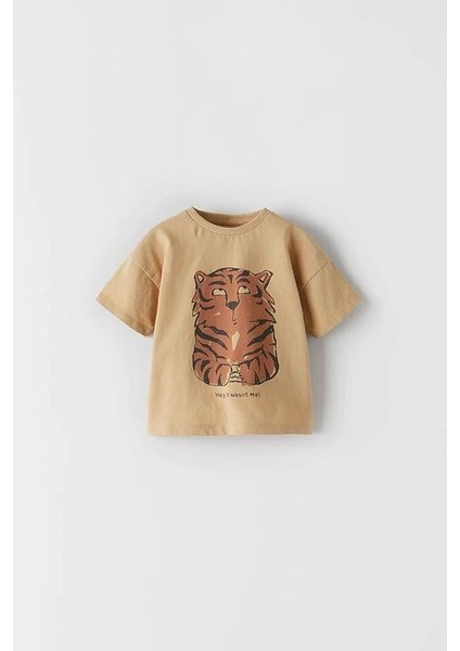 Erkek Çocuk Pamuklu Bej Kaplan Baskılı T-Shirt ve Kahverengi Pantolon Takım