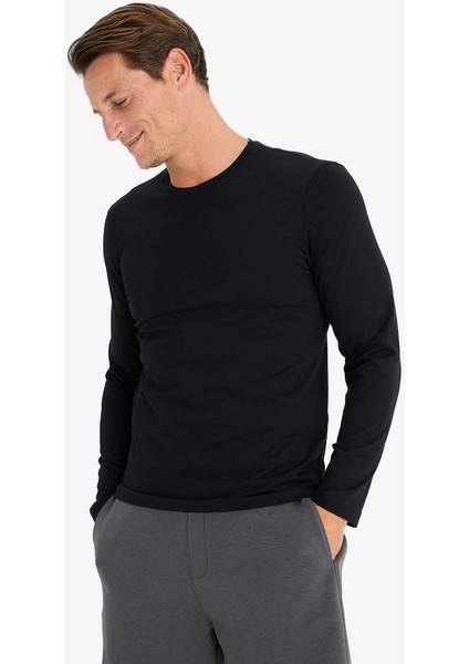 Yeni Sezon Slim Fit Dar Kesim Bisiklet Yaka Uzun Kollu Üst