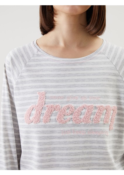 Yeni Sezon Bisiklet Yaka Cizgili Kadin Pijama Takimi - S57019Z8