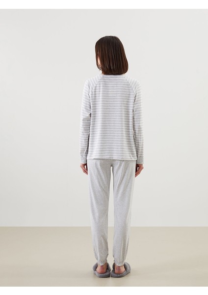Yeni Sezon Bisiklet Yaka Cizgili Kadin Pijama Takimi - S57019Z8