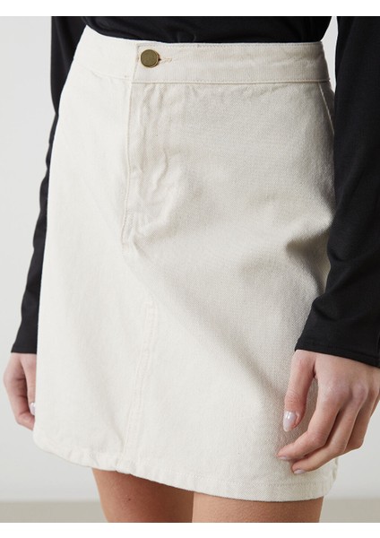 Yeni Sezon Standart Fit Kadin Jean Etek - S5N066Z8 modelleri