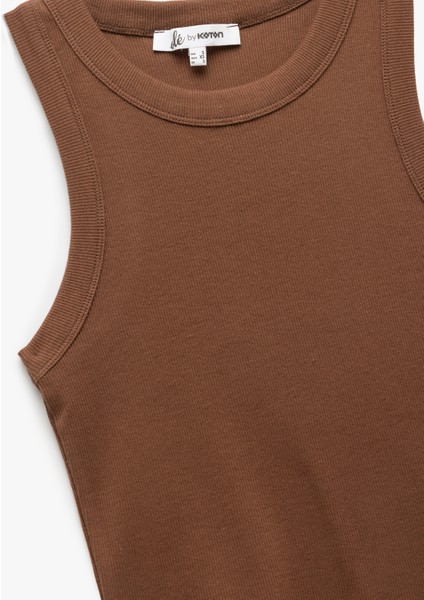 Yeni Sezon Halter Yaka Fitilli Slim Fit Crop Kadın Atlet indirimleri