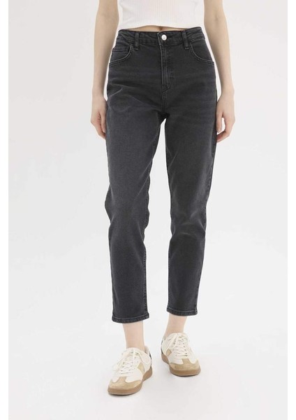 Yeni Sezon Lina Comfort Mom Normal Bel Düz Paça Jean Kar Yıkamalı Pantolon
