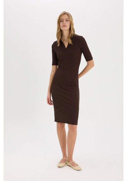 Yeni Sezon Bodycon Vücudu Saran Polo Yaka Basic Düz Fitilli Kaşkorse Kısa Kollu Midi Elbise