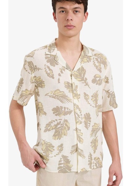 Yeni Sezon Regular Fit Polo Yaka Desenli Yazlık Kısa Kollu Gömlek