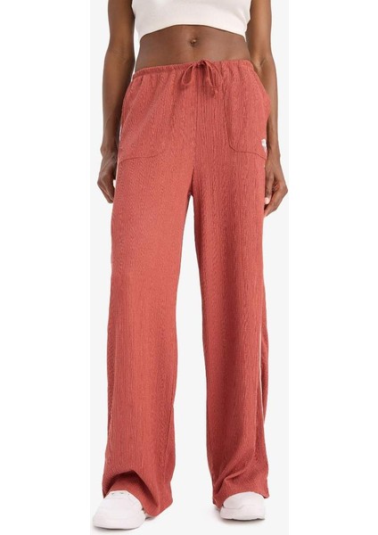 Yeni Sezon Defactofit Nba New York Knicks Wide Leg Cepli Geniş Paça Standart Boy Krinkıl Kumaş Sporcu Pantolon