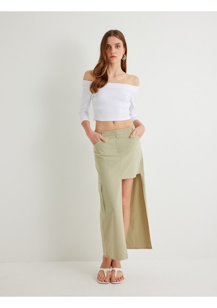 Yeni Sezon Koton x Sima Tarkan - Omzu Açık Crop Tişört Dirsek Boy Kol Pamuklu Slim Fit fiyatları