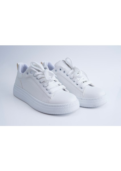 Nova Beyaz Renk Kadın Sneaker fiyatları