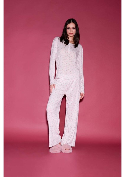 Yeni Sezon Pijama Takımı Uzun Kollu Üst Uzun Altı-Fall In Love