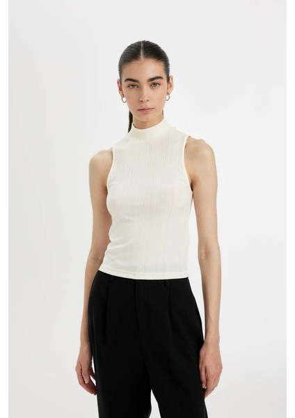 Yeni Sezon Slim Fit Dar Kesim Yarım Balıkçı Yaka Fitilli Kaşkorse Smart Atlet modelleri