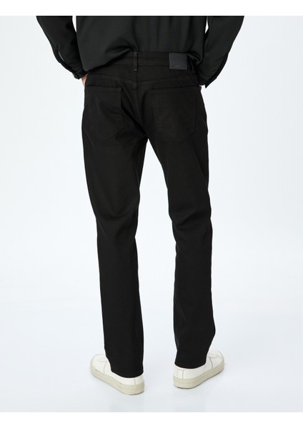 Yeni Sezon Düğme Detaylı Straight Fit Kot Pantolon - Mark Jean fırsatları