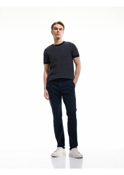 Yeni Sezon Pamuklu Düğmeli Chino Cep Detaylı Slim Fit Pantolon