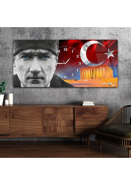 Yatay Saatli Ortadan Vatan Temalı Cam Tablo YSOV160