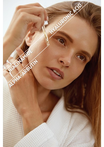 Clear Bright Serum - Cilt Tonu Eşitleyen Aydınlatan Serum - Hyaluronic Acid & Niacinamide - 30 ml