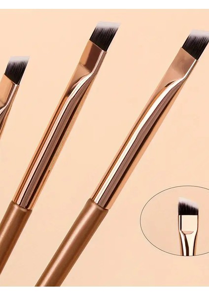 Ultra Ince Açılı Eyeliner Fırçası.