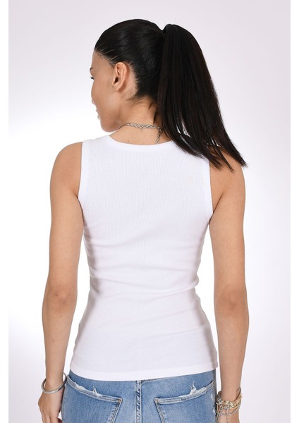 Beyaz Taş Detaylı Askılı Kadın Bluz - Şıklığın Zarif Dokunuşu - Pia Velle indirimleri