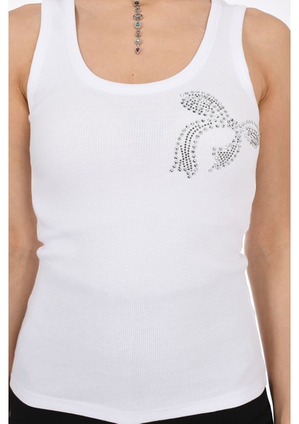 Beyaz Taş Fiyonk Detaylı Askılı Ribana Kadın Bluz - Pia Velle modelleri