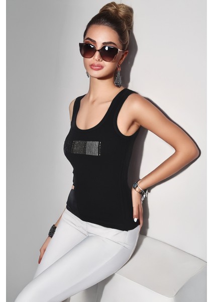 Siyah Taş Detaylı Askılı Kadın Bluz - Şık ve Modern - Pia Velle