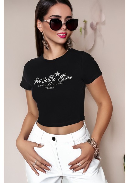 Siyah "pia Velle Star" Yazılı Crop Kadın Tişört - Cool And Chic Times - Pia Velle
