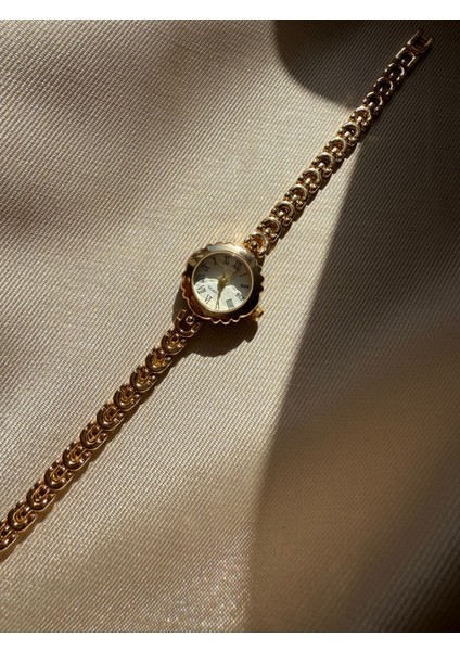 Retro Minimal Boncuk Kordon Vintage Kadın Kol Saati fırsatları