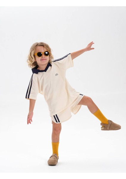 Erkek Çocuk Polo Yaka 2’li Spor Takım – Krem & Lacivert Çizgili Şortlu Set (2/3 - 6/7 Yaş) modelleri