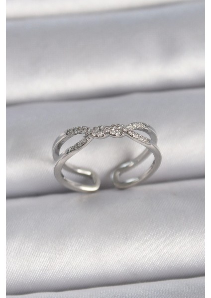 Pirinç Gümüş Renk Ayarlanabilir Zirkon Taşlı Sarmal Model Kadın Yüzük - TJ-BYK3401