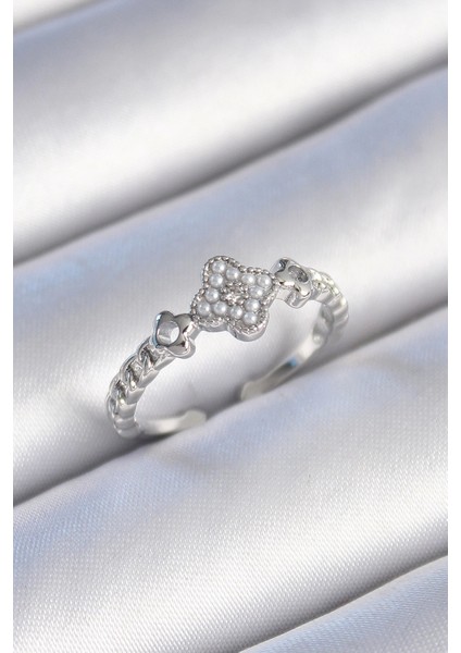 Pirinç Gümüş Renk Incili Yonca Model Zirkon Taş Detaylı Kadın Yüzük - TJ-BYK3439