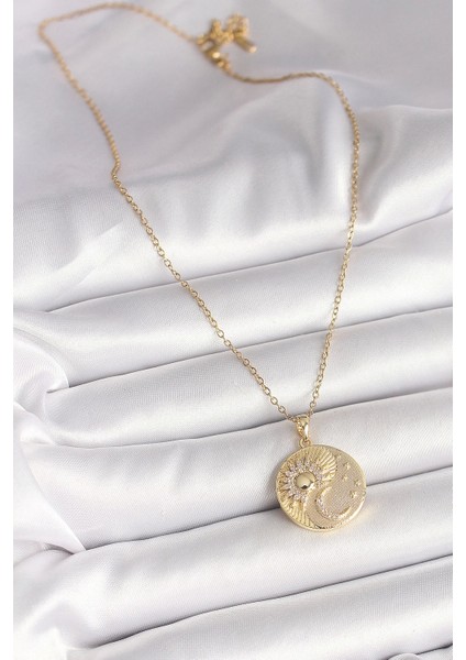 316L Çelik Gold Renk Zincir Zirkon Taşlı Ay Güneş Işlemeli Madalyon Model Kadın Kolye - TJ-BKO9958